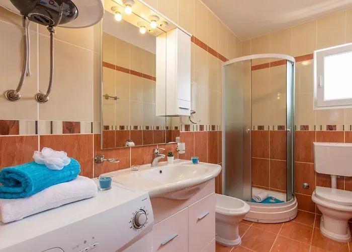 Apartment Mit Balkon Und Meerblick By Interhome *