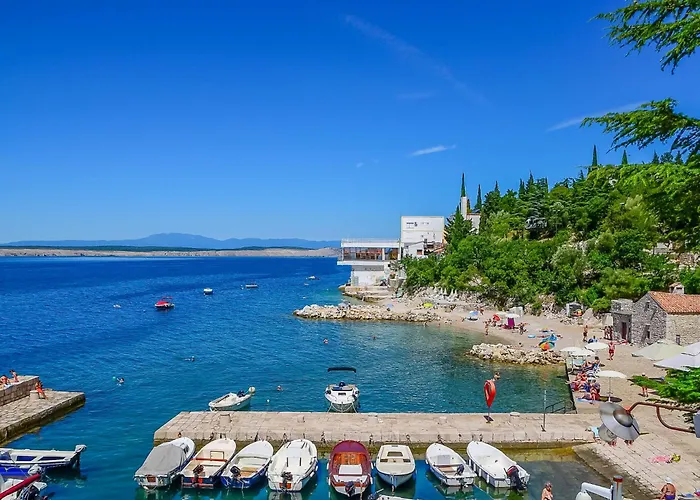 Apartment Mit Balkon Und Meerblick By Interhome